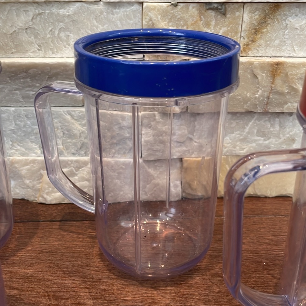 Colorful Magic Bullet Plastic Mugs Set - Picture 4 of 4